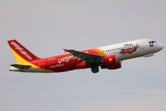 Vietnam Airlines và VietJet thử nghiệm 'đường bay vàng' ảnh 1